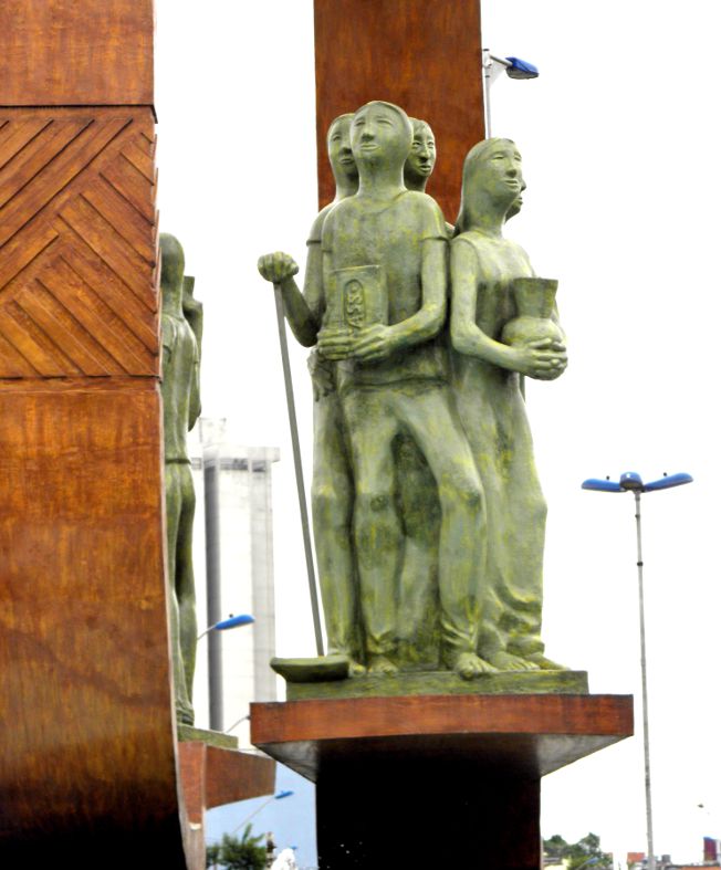 Obra do artista plastico Adélio Samo Sobrinho em homenagem ao imigrante sao-caetano-do-sul, homenagem-ao-imigrante, adelio-samo-sobrinho